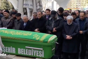 abdullah-gulun-aci-gunu-OAQChYFM.jpg