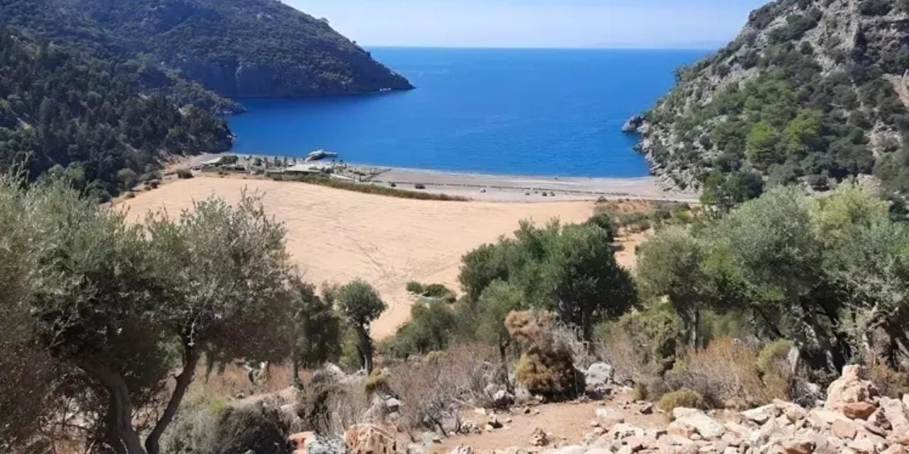 bodrumda-77-milyarlik-arazi-vurgununa-kalkisan-steven-s-bakin-kim-cikti-sBChUgZy.jpg