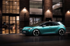 elektrikli-volkswagen-id3-benzinli-golften-daha-ucuz-hale-geldi-kGuIOWAJ.jpg