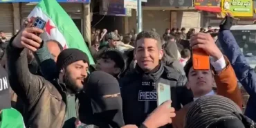 rakka-halki-turk-muhabiri-tekbirlerle-karsiladi-sevinc-seli-boyle-yansidi-KqYrLGfW.webp