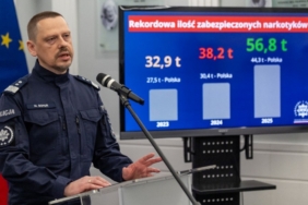 tarihin-en-buyuk-operasyonu-6-ulkede-24-laboratuvara-baskin-4DZygNxw.jpg