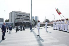 cumhurbaskani-erdogan-etiyopyada-adva-zafer-anitina-celenk-koydu-mtzFPUDb.jpg