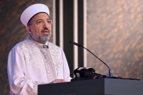 diyanet-isleri-baskani-arpagustan-islam-dunyasina-cagri-gAP9Euqs.jpg