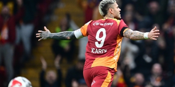 mauro-icardinin-performansi-italyada-gundem-oldu-z4WBunjl.jpg