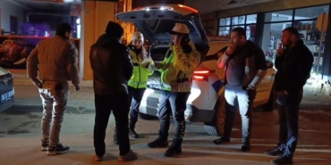 polisin-dur-ihtarina-uymayan-ehliyetsiz-surucuye-303-bin-lira-ceza-b37AivZm.jpg