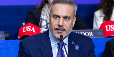 hakan-fidandan-carpici-iran-mesaji-GNbKxJtw.jpg